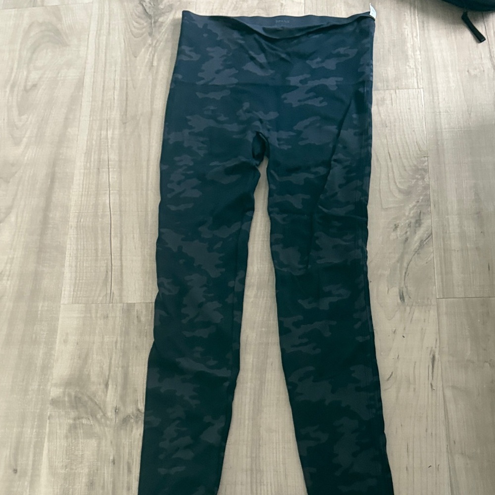 Black Spanx Camouflage Leggings